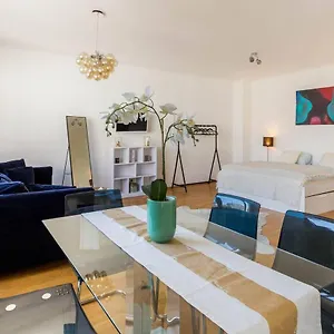  Apartment Stubenbastei