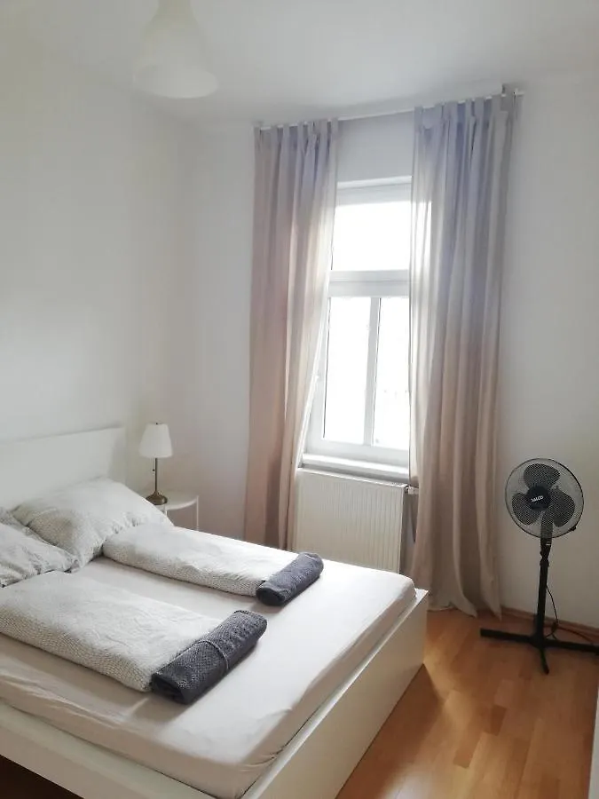 Vienna Living Apartments - Rustengasse 0*,
